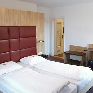 & Backmulde Hotel Heidelberg