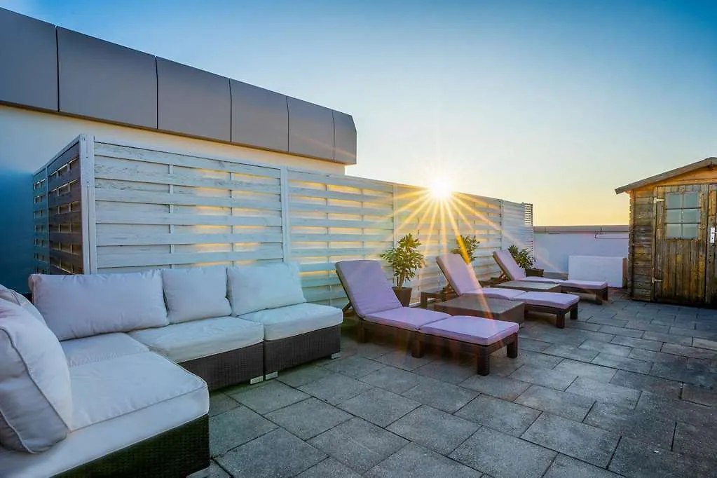 Qu Hotel Aψβούργη